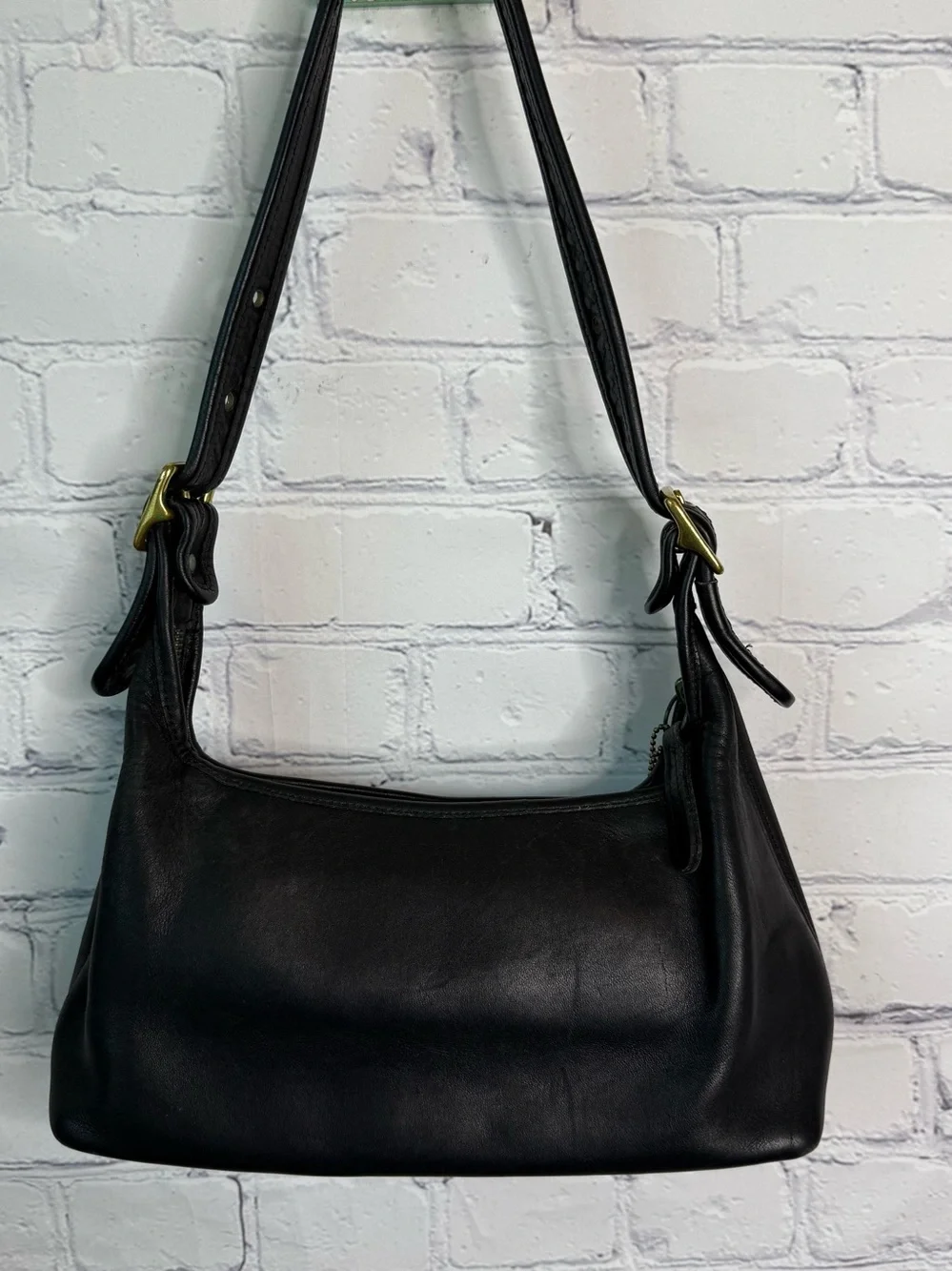 COACH Vintage Legacy 9059 Black Leather Hobo Bag